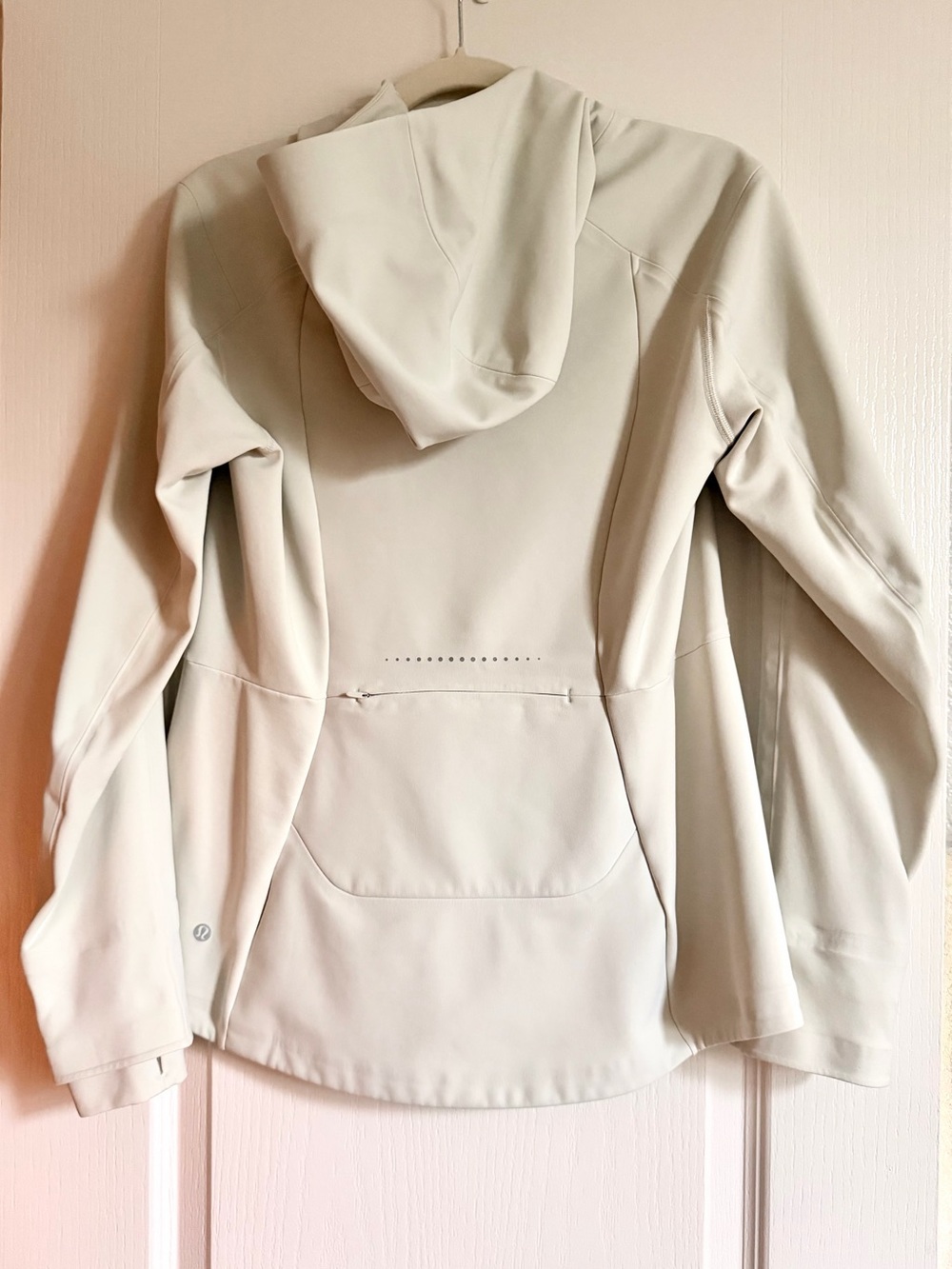 Lululemon jacket - Picture 4 of 5